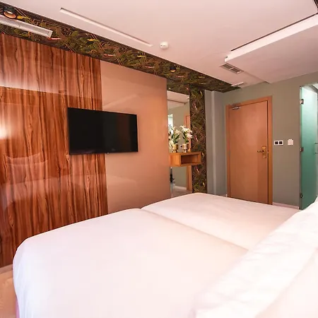 Magnifique Hotel-2